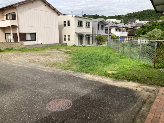 売土地　田辺市神島台　204.17㎡（61.76坪）