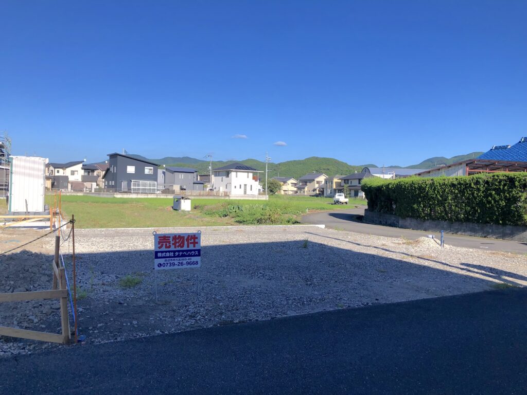 売土地　上富田町朝来140.88㎡（42.62坪）